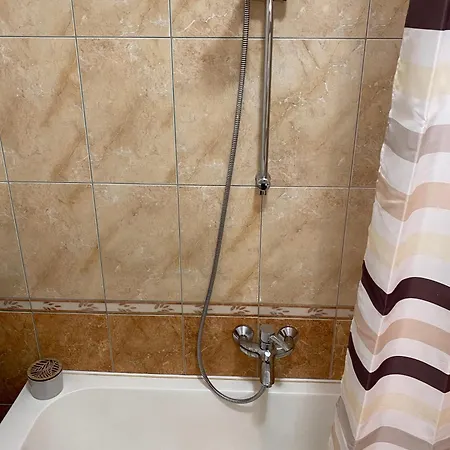 Apartamento Csendes Békés Belvárosi Lakás, Nagy Terasszal