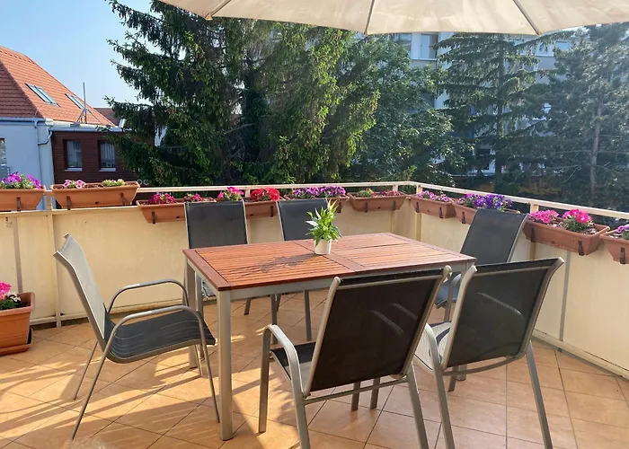 Apartmán Csendes Bekes Belvarosi Lakas, Nagy Terasszal *